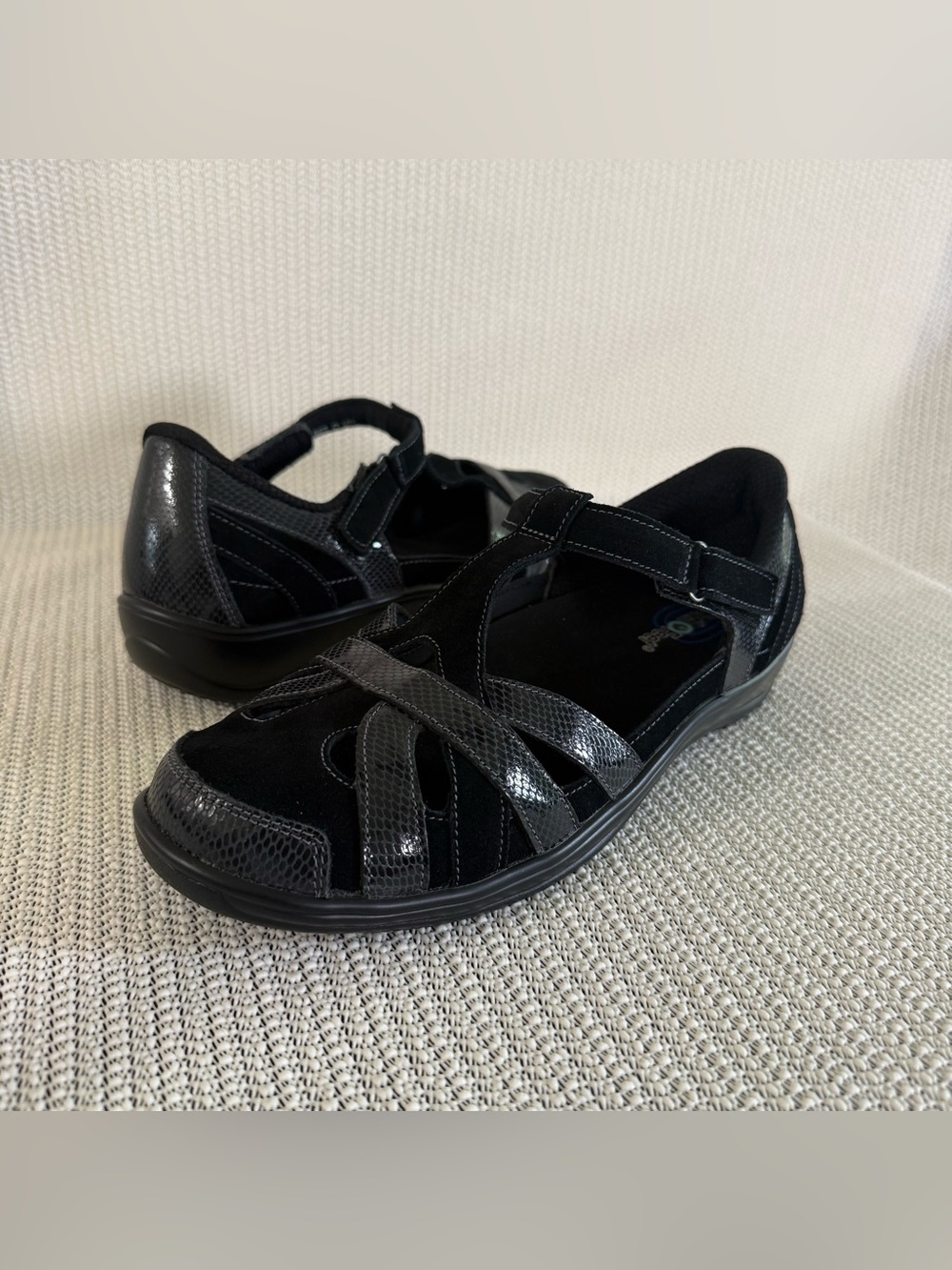Orthofeet Juno Women’s Black Orthopedic Comfort Sandals Size 10.5 D